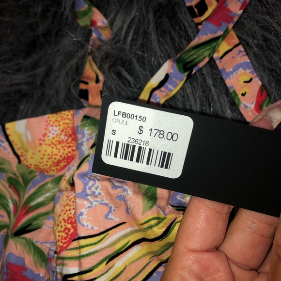 LF hawaiian romper🌺 - Picture 3 of 3